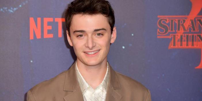 Netflix'in Sevilen Oyuncusu Noah Schnapp Gece Kulübünden Kovuldu!