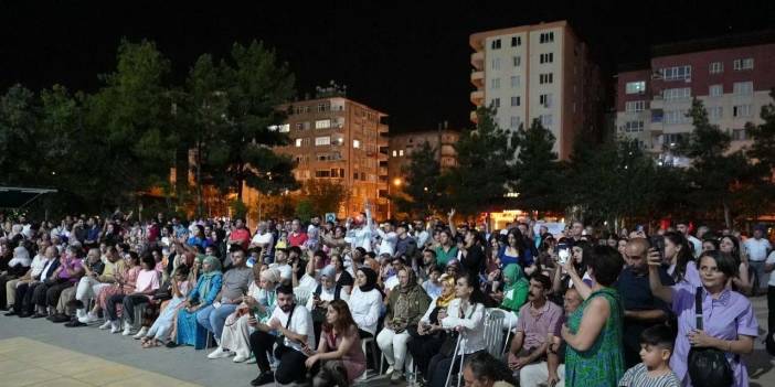 Diyarbakır'da Kayyum Nöbeti Sürüyor