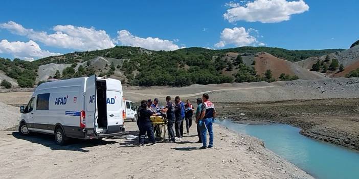 Serinlemek için Girdiği Gölette Boğularak Öldü!