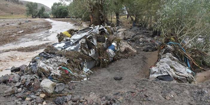 Kars Kağızman'da Aşırı Yağış Sele Dönüştü