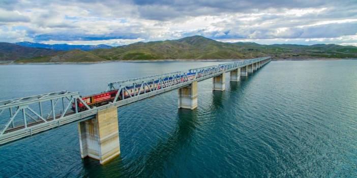 Turistik Tatvan Treni Yola Çıkıyor! Tarihi Belli Oldu