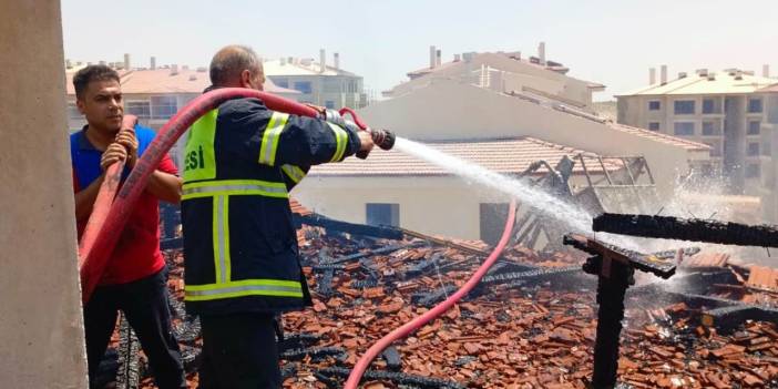 TOKİ'nin Deprem Konutunda Yangın Çıktı!