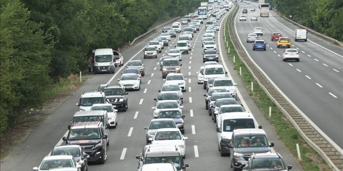 Tekirdağ'da Bayram Tatili Dönüşü Trafik Yoğunluğu