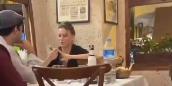 Serenay Sarıkaya ile Mert Demir Baş Başa Görüntülendi