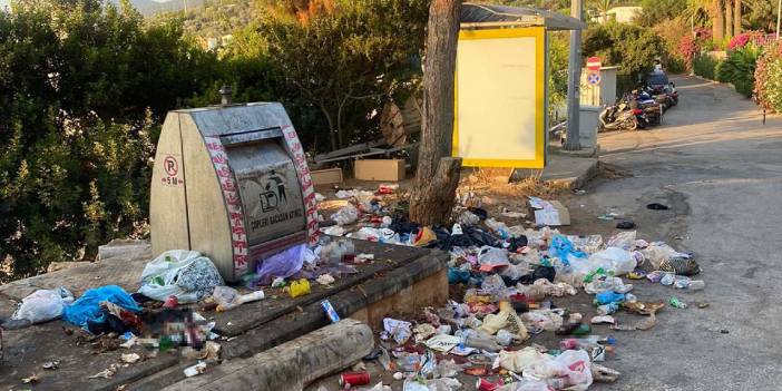 Turistik İlçe Çöp Yığınına Dönüştü