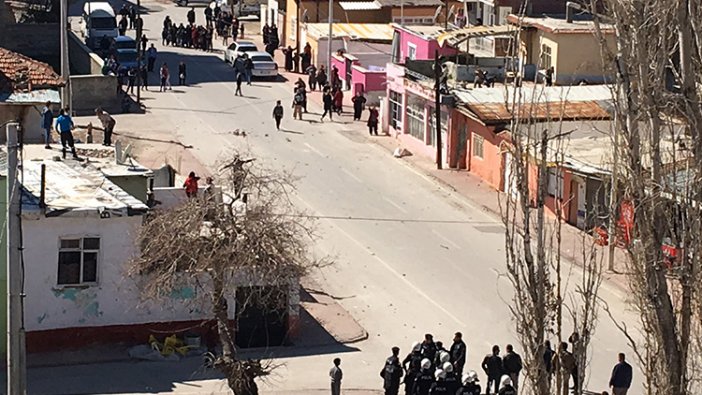 Konya'da komşular arasındaki taşlı kavga bugün de sürdü