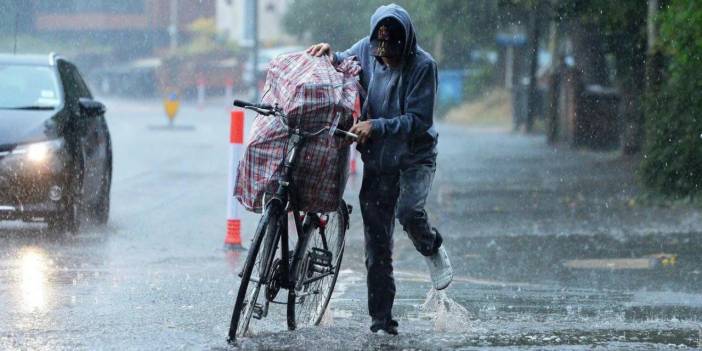 Meteoroloji Sel İçin Alarm Verdi