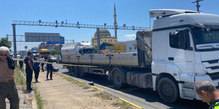 Eşinin Kullandığı Motosikletin Arkasındaki Kadın TIR'ın altında Kaldı