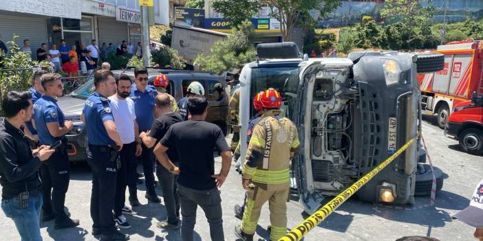 Kağıthane'de Facia: Mikser Gelin Arabasının Üstüne Devrildi!