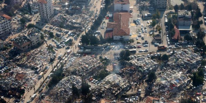 Deprem Bölgesinde Kira Skandalı! Yüzde 100 Zam Yaptı Mahkeme İle Tehdit Etti