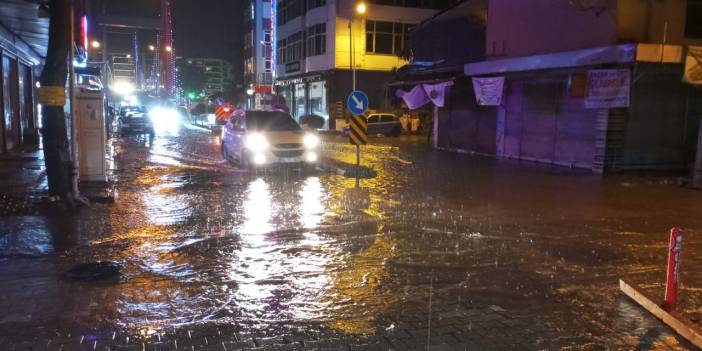 Samsun'u Yaz Yağmuru Vurdu!