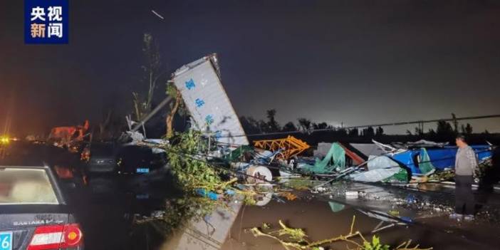 Çin'de Kasırga Felaketi: 5 Ölü, 88 Yaralı