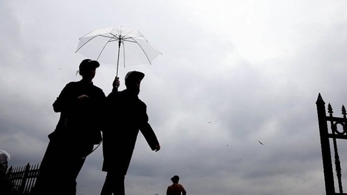 Meteoroloji İstanbul için saat verdi