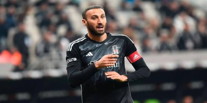 Fenerbahçe, Cenk Tosun İle 2 Yıllık Sözleşme İmzaladı