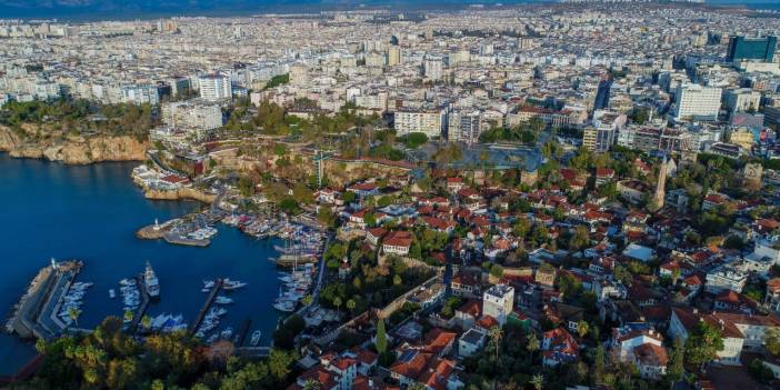 Ruslar Antalya'dan Vazgeçti: Artık O Kente Akın Ediyorlar!