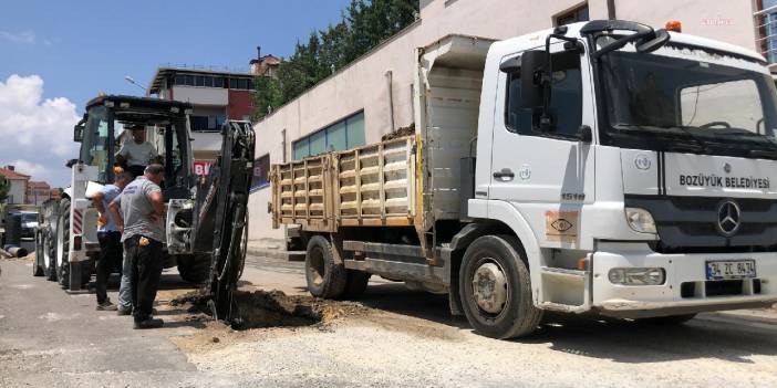 O Belediye yağmur suyu hatlarını yeniliyor