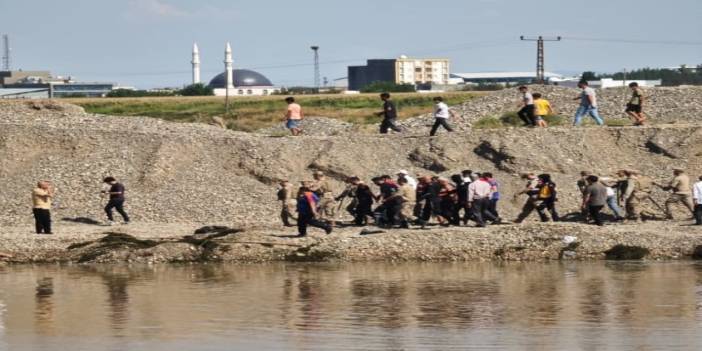 Dicle Nehri'ne giren çocuk boğularak can verdi!