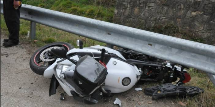 Aksaray'da otomobille çarpışan motosikletin sürücüsü hayatını kaybetti