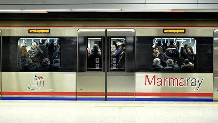 Marmaray'da arıza! Seferler aksıyor