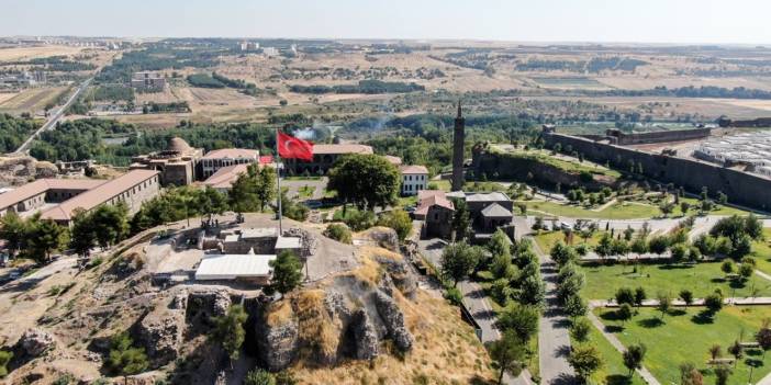 Diyarbakır'daki Amida Höyük'ün tarihte 3 kez yakıldığı analizle kesinleştirildi