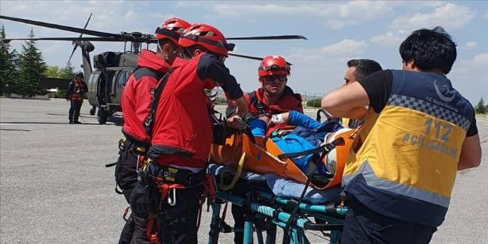 Aladağlar'da mahsur kalan turist kurtarıldı