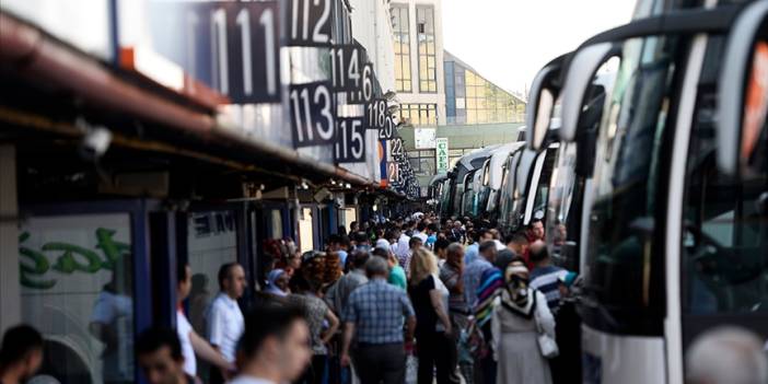 TÜİK göç verilerini açıkladı: İstanbul'dan göç edenlerin sayısı rekora koşuyor