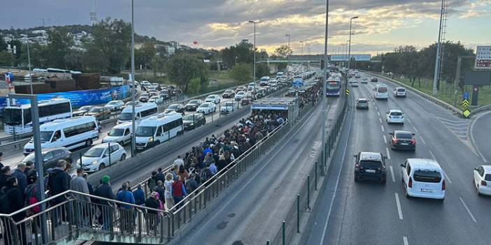 Bazı metrobüs durakları 2 gün boyunca kapalı olacak