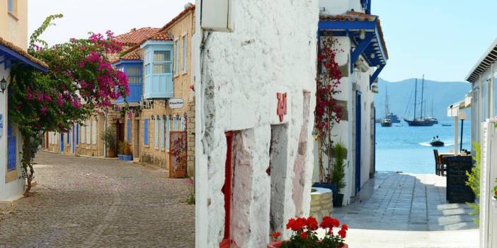 Bodrum’dan sonra Alaçatı da bomboş!