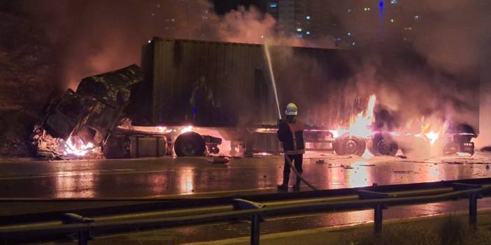 Mersin'de facia: Otoyol alevler içinde kaldı!