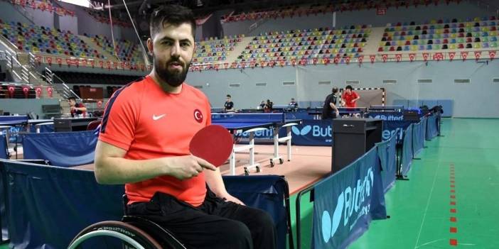 Ali Öztürk para masa tenisinde yarı finale yükseldi