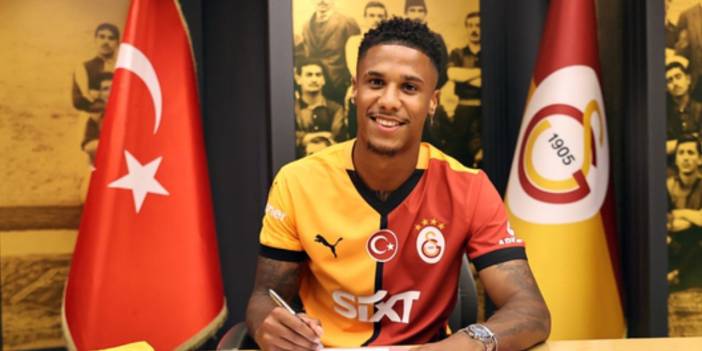 Galatasaray yeni transferi Ismail Jakobs'u duyurdu