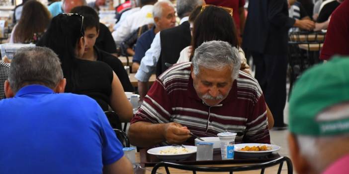 Yeni bir kent lokantası açılıyor: Sabahları çorba bedava! 4 çeşit yemek 80 lira