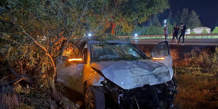 Çarpışan otomobiller iki kardeşin ölümüne sebep oldu!