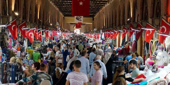 Bulgarlar, İranlılar akın akın geliyordu. İşler tersine döndü