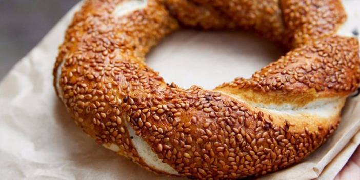 İlgezdi’den açıklama: Simit 15 lira geçim imkansız