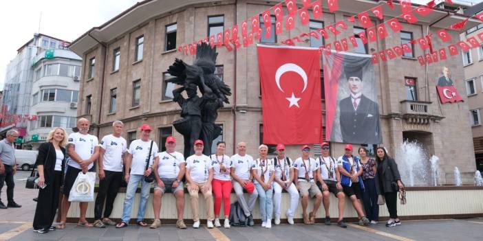 Rusya’dan yatlarla gelip Giresun’u gezdiler