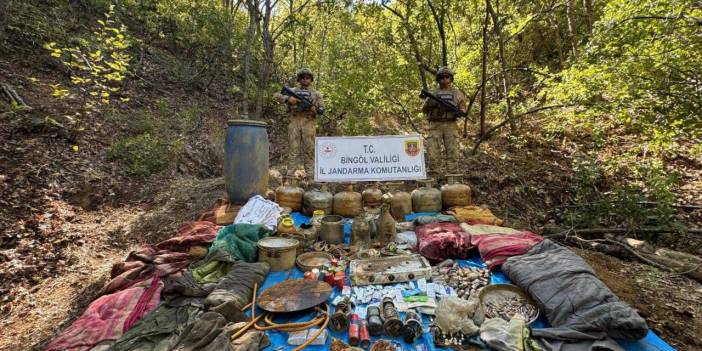 PKK’lı teröristlerin barındığı sığınak imha edildi