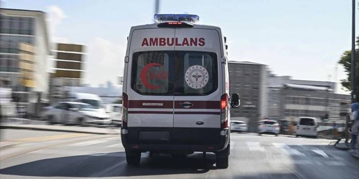 Hasta taşıyan ambulansı kaçırdılar!