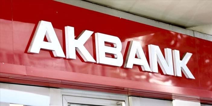 Akbank'tan hesaplardan para çekildiği iddialarına yanıt