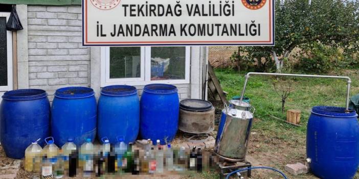 Tekirdağ’da bağ evinde 558 litre sahte içki ele geçirildi