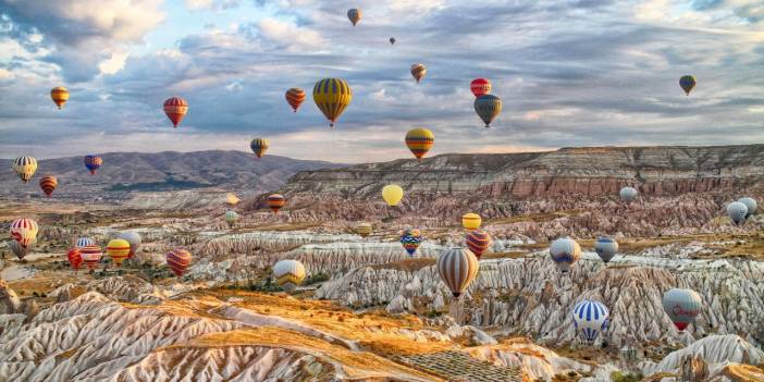 Türkiye sıcak hava balonu turizminde rekora koşuyor