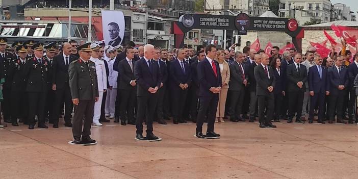 İstanbul’un kurtuluşu törenle kutlandı!  101 yıllık destan