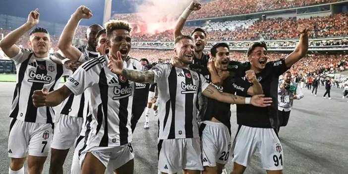 Beşiktaş'a şok. Golcü oyuncu sakatlandı