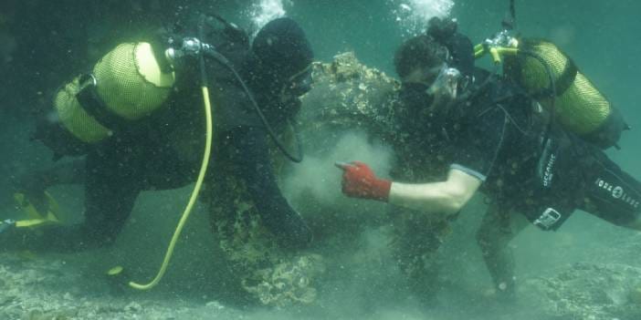 Gönüllü dalgıçların su altı temizliğinde denizden klozet çıktı