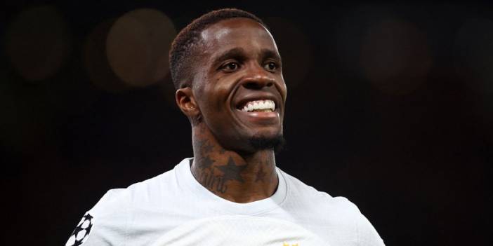 Wilfried Zaha uslanmıyor. Yaptığı paylaşımla yine çıldırttı