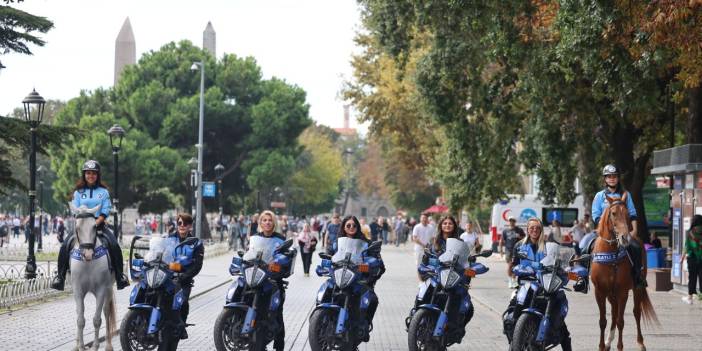 Motosikletli ve atlı kadın zabıtalar görevde