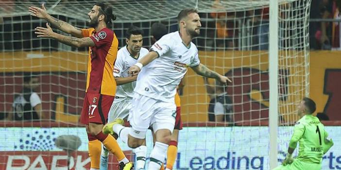 Galatasaray'a attığı golle tanınmıştı. 27 yaşında ortada kaldı