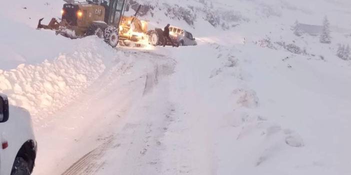 Kar nedeniyle yaylada mahsur kalan 5 kişi kurtarıldı