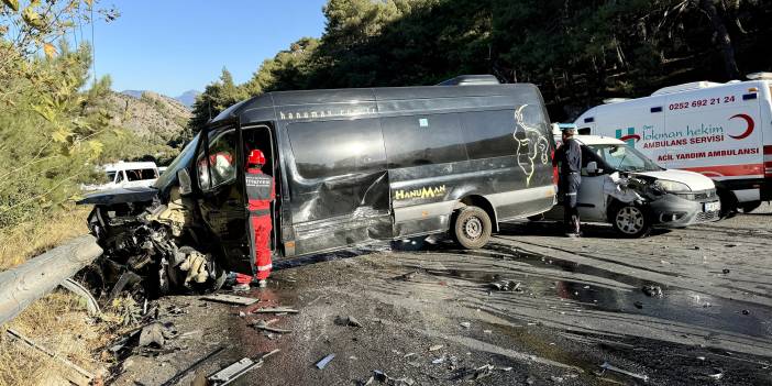 Zincirleme trafik kazasında 5 kişi yaralandı