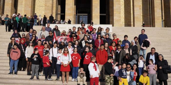 100 + 1’inci yılda Ata'nın huzuruna çıktılar